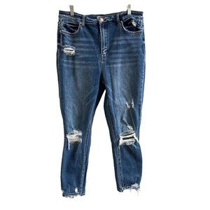 Women's Altar'd State Distressed Raw Hem Jeans. Size 32